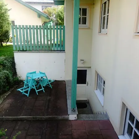 Schoenbach Апартаменты Holzhausen am Ammersee